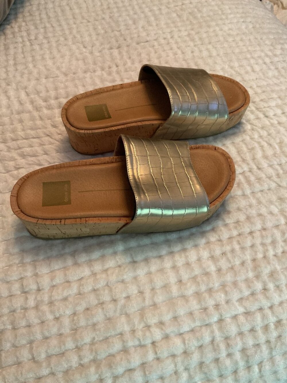 Dolce Vita Croc-Embossed Cork Platform Slides | Size 8
